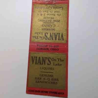 Vian's On The Lake