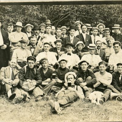 Postcard, Picture