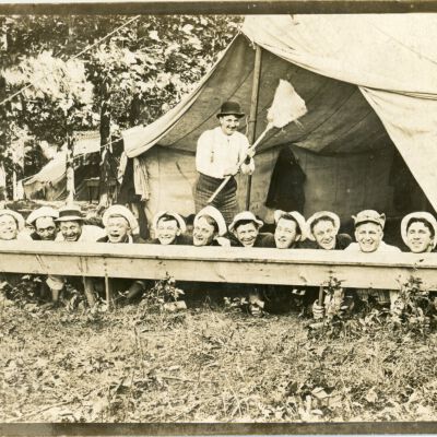 Postcard, Picture