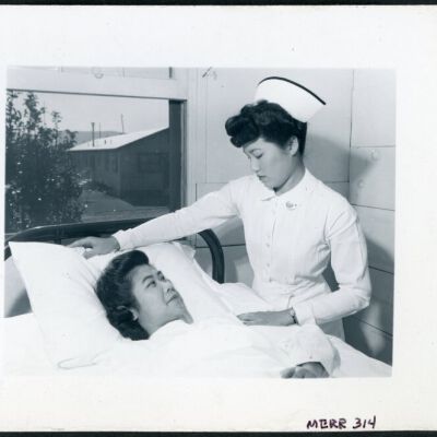 Nurse Aiko Hamaguchi and patient Toyoko Ioki, Manzanar Relocation Center, California