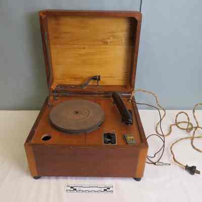 Turntable