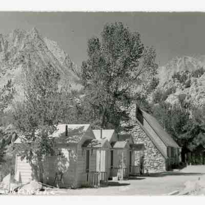 Fourth Lake Lodge