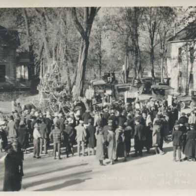 Community Xmas Tree, 1925, Big Pine, Calif.