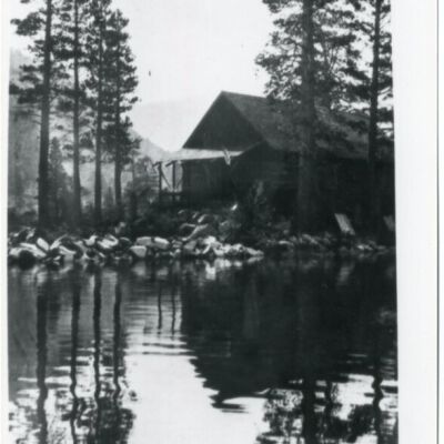 Cabin, Carsons Camp