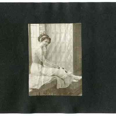 Clipping, Magazine
