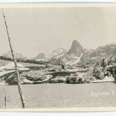 Ray Lake, Fin Dome