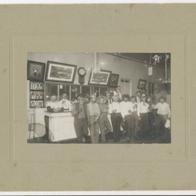 Origsize: 8" x 10"; Origformat: Print-Photographic; Resolution: 600 dpi