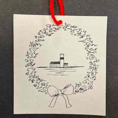 Montauk Lighthouse Wreath drawing by Bob-e Metzger