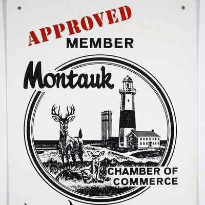 Sign for Approved Member Montauk Chamber of Commerce