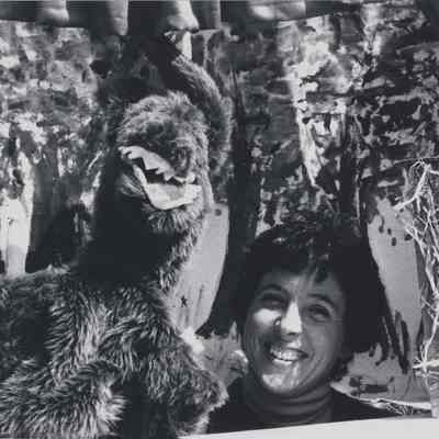 Friends of the Montauk Library Puppet Show