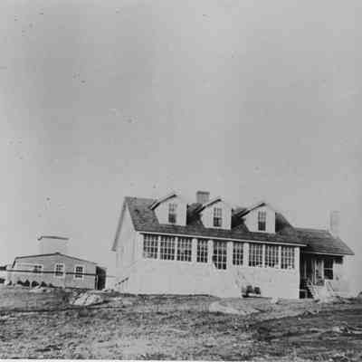 E.B. Tuthill Residence, Mallard Inn, 1938