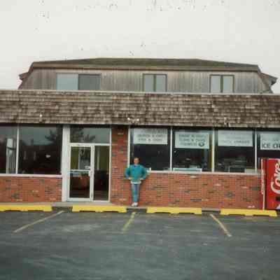 John's Drive-In, 1992 | Jane Leibell Time Capsule Collection, Montauk Library Archives