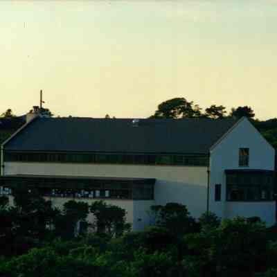 [Photograph of the Montauk Library from the Montauk Community Church Tower, 2000]