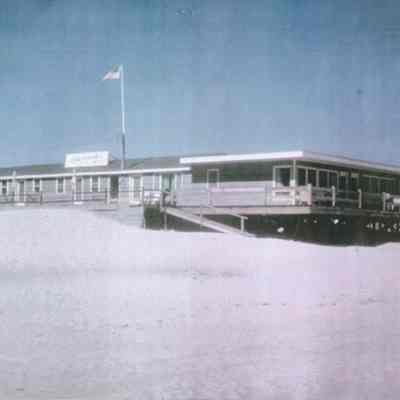 Maisonettes Motel, undated | Ray Cappiello digital photos, Montauk Library Archives