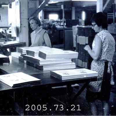A photo of unidentified mill workers