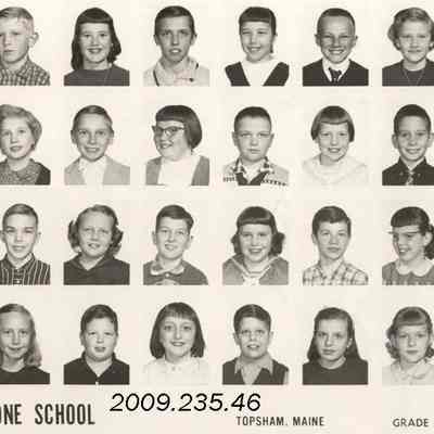The children of Grade 4. 1958-59