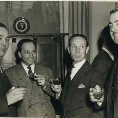 Unidentified people at Martin/Chaisson wedding