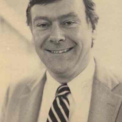 A photo view of Thomas Black.