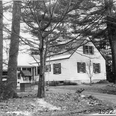 A photo of the house at corner of Riverview Drive and Merrymeeting Rd.
