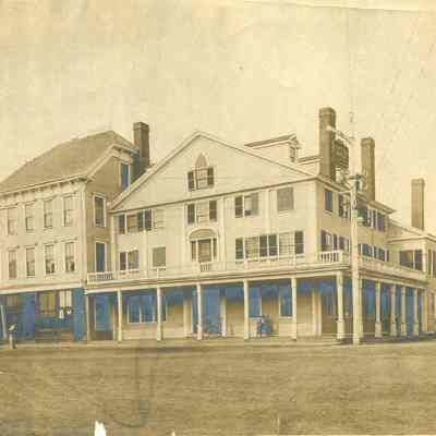 Tontine Hotel, Brunswick