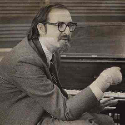 A photo view of Elliott Schwartz. 5/14/1974..
