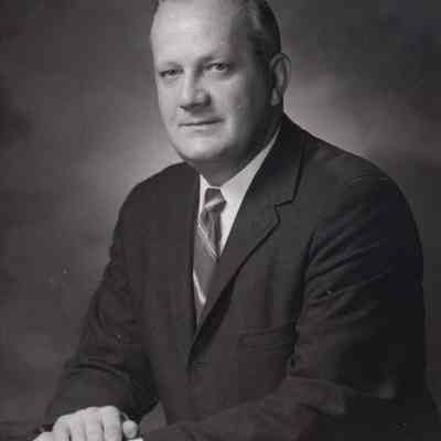 A photo view of William May.