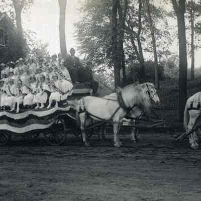 Parade 1916.