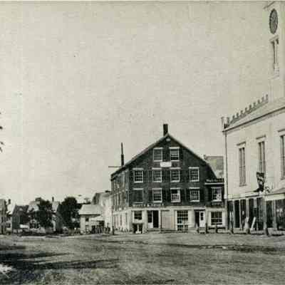 Lower Maine Street