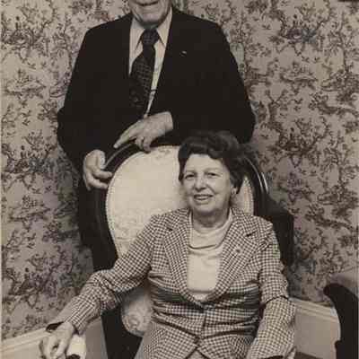 A photo view of Paul & Ruth Burbank. 2/12/1979.