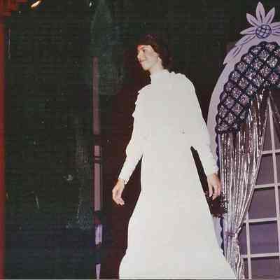A color photograph of contestant #4 Ann Wright