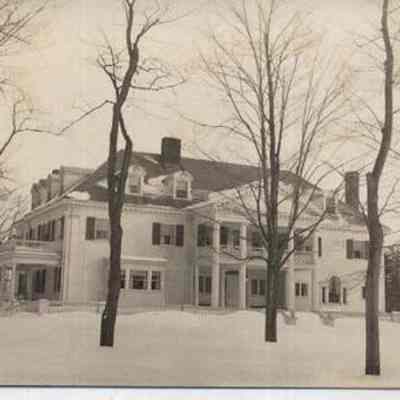 Bowdoin College Delta Kappa Epsilon House