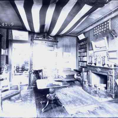 A photo of the Chamberlain library.