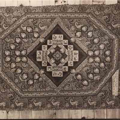 A photo view of one of Shirley Voight's pieces. 10/11/1982.