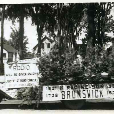 A Float at the Brunswick Bicentennial Parade