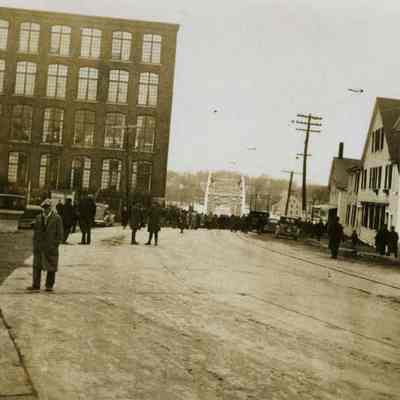 Cabot Mill, Maine Street, 1936 Flood