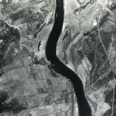 A B/W aerial photograph of Brunswick. 5/4/1953.
