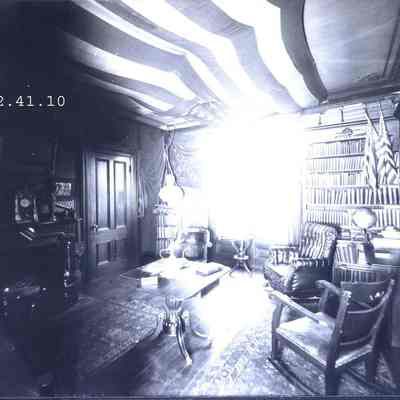 A photo of the Chamberlain Library.