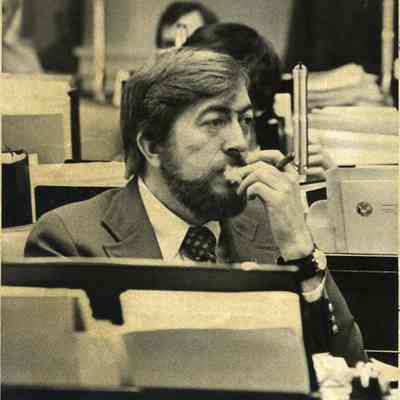 David W. Bustin
