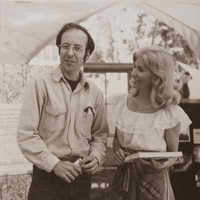 A photo view of C. Wing & Mrs. W. Cohen.