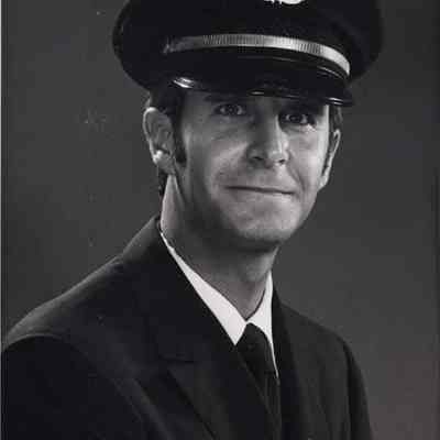 A photo view of Michael J. Mora. 11/21/1980.
