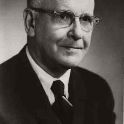 A photo view of Dr. Herbert R. Brown. 6/15/1963.