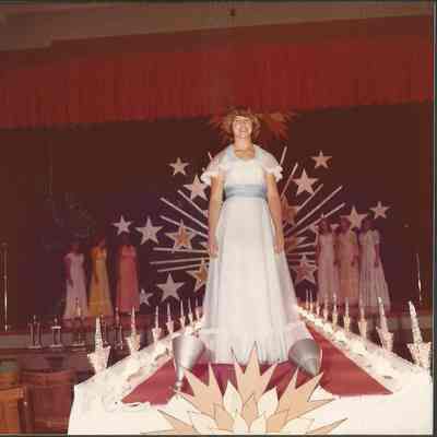 Susan Davis is the daughter of Mr. & Mrs. John L. Davis