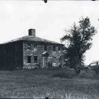 A photo of Hunter's Tavern.