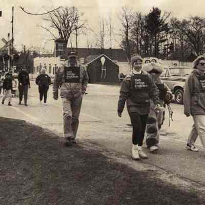 A photo view of Walk America March of Dimes. 4/27/1992.