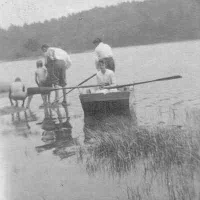 Boating at Thomas Point