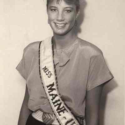A photo view of Kirsten Blakemore.