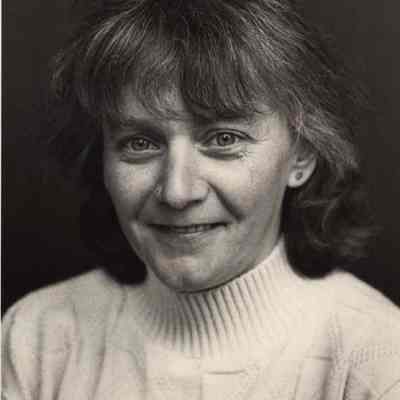 A photo view of Linda Toothaker.