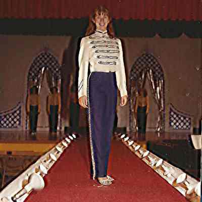 A color photograph of contestant #6 Vanessa Pierce
