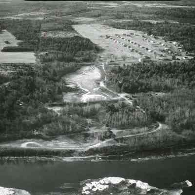 Coffin Pond, River Road, Brunswick