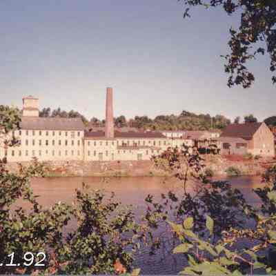 A photo of the Bowdoin Mill.